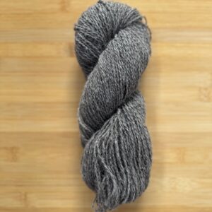 Strickwolle Grau
